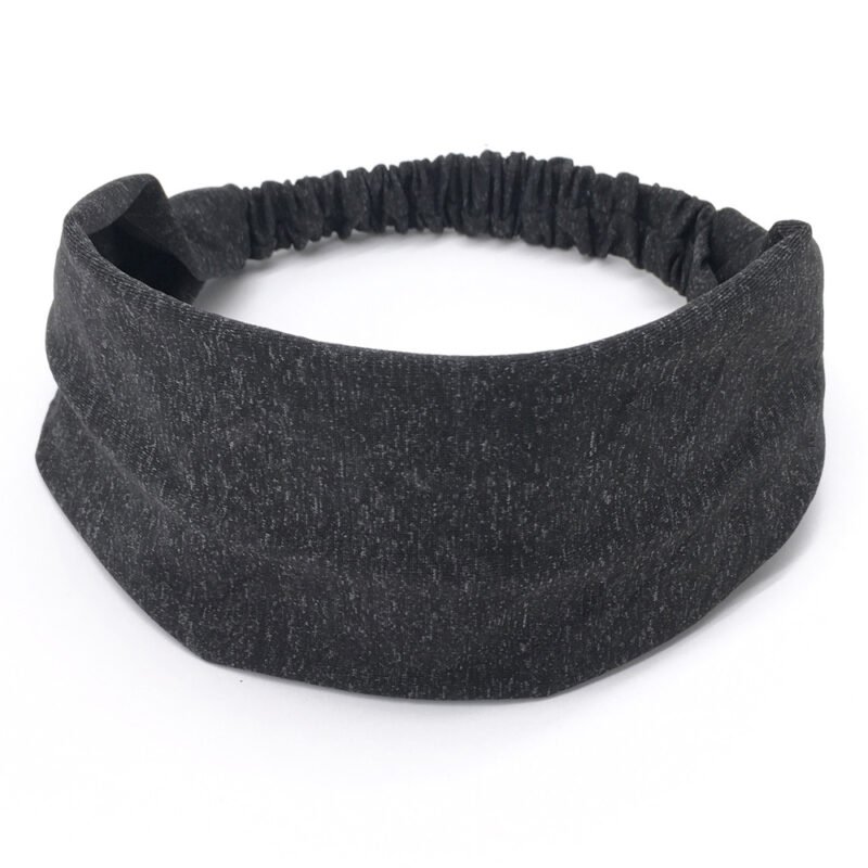 Stylish and comfortable gym headband for women, ideal for workouts.